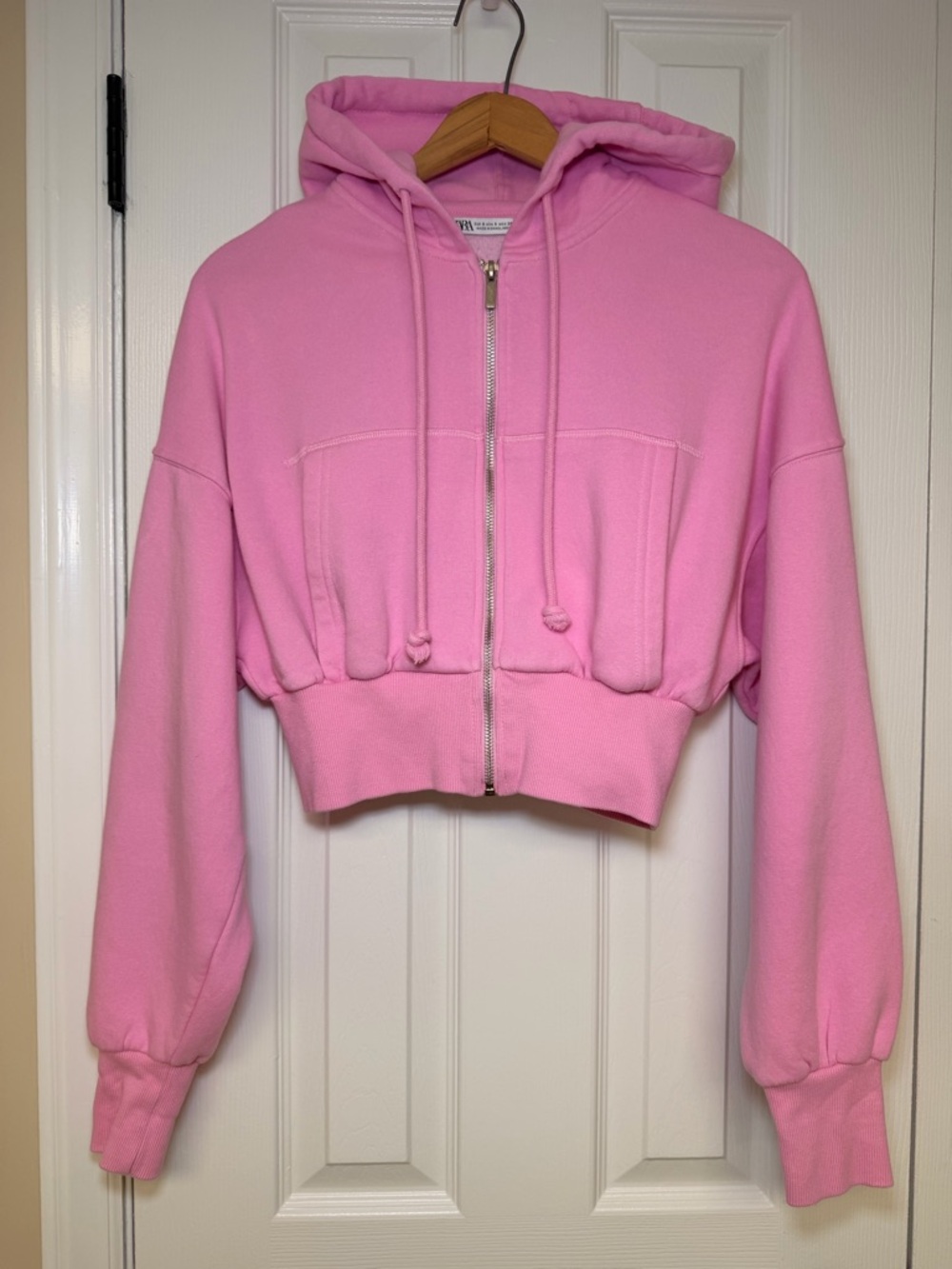Zara Cropped Zippered Hoodie Bubblegum Pink Small Cinched Waist Athleisure